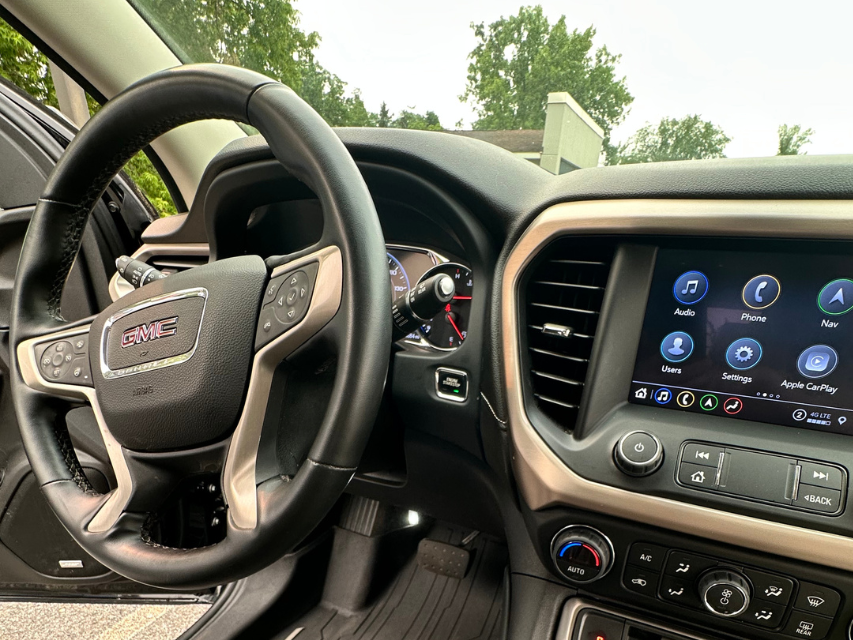 SUV